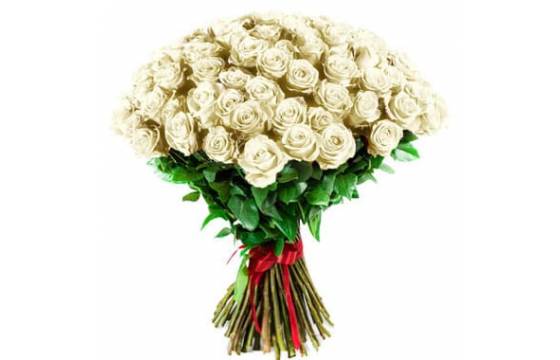 Bouquet de roses blanches longues tiges | livraison par un fleuriste -  L'agitateur floral