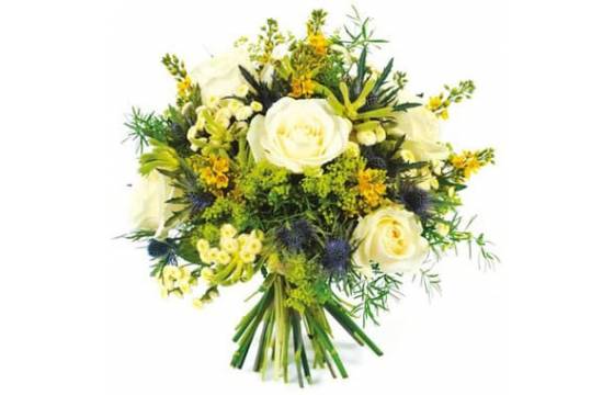 Bouquet rond de fleurs blanches et jaunes | Livraison par un fleuriste -  L'agitateur floral