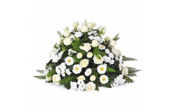L'Agitateur Floral | Image de la composition de deuil dans les couleurs blanches du nom de Pureté