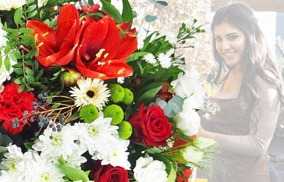 L'Agitateur Floral | image du Bouquet Surprise du fleuriste dans les couleurs Rouges & Blanches