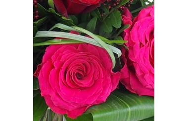 Image zoom Bouquet rond rouge & fuchsia "Nuremberg" | L'Agitateur Floral