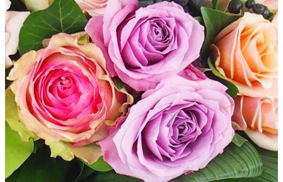 Image zoom Bouquet pastel de roses variées "Nice" | L'Agitateur Floral