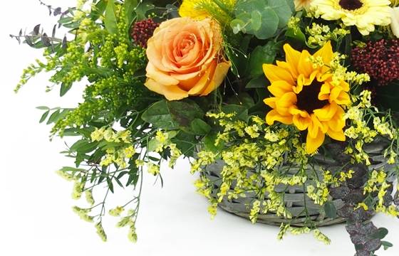 Image Panier de deuil de fleurs piquées "Dionysos" | L'Agitateur Floral